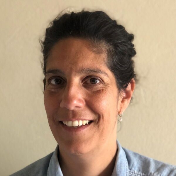 Asha Pandya ᐅ Mindful Parenting + Yogalehrerin • Schultrainerin und Ausbilderin Achtsame Schulen Schweiz ✓ Jetzt Angebote von Asha Pandya entdecken.