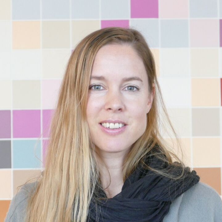 Sabine Glück ᐅ Zertifizierte Achtsamkeitslehrerin • Yogalehrerin und Therapeutin Essentielle Psychotherapie ✓ Jetzt Kurse von Sabine Glück entdecken.
