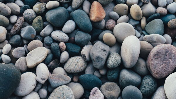 MBSR Kurs in Bülach ᐅ Stressbewältigung durch Achtsamkeit • 8-Wochen-Kurs • Mit Susanne Haas ✓ Jetzt CFM Angebote entdecken.